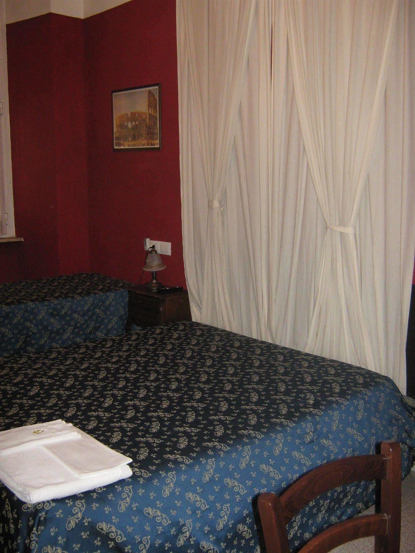 Hotel Ferraro 2*